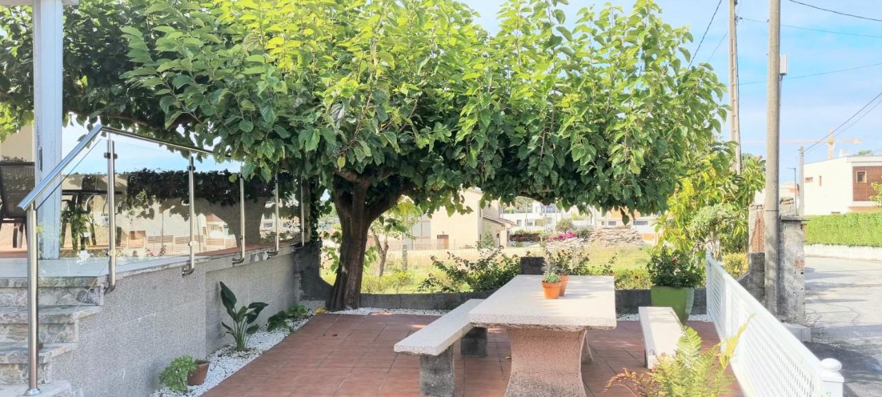 Apartamentos Turisticos Casa Sandra Sanxenxo Eksteriør bilde